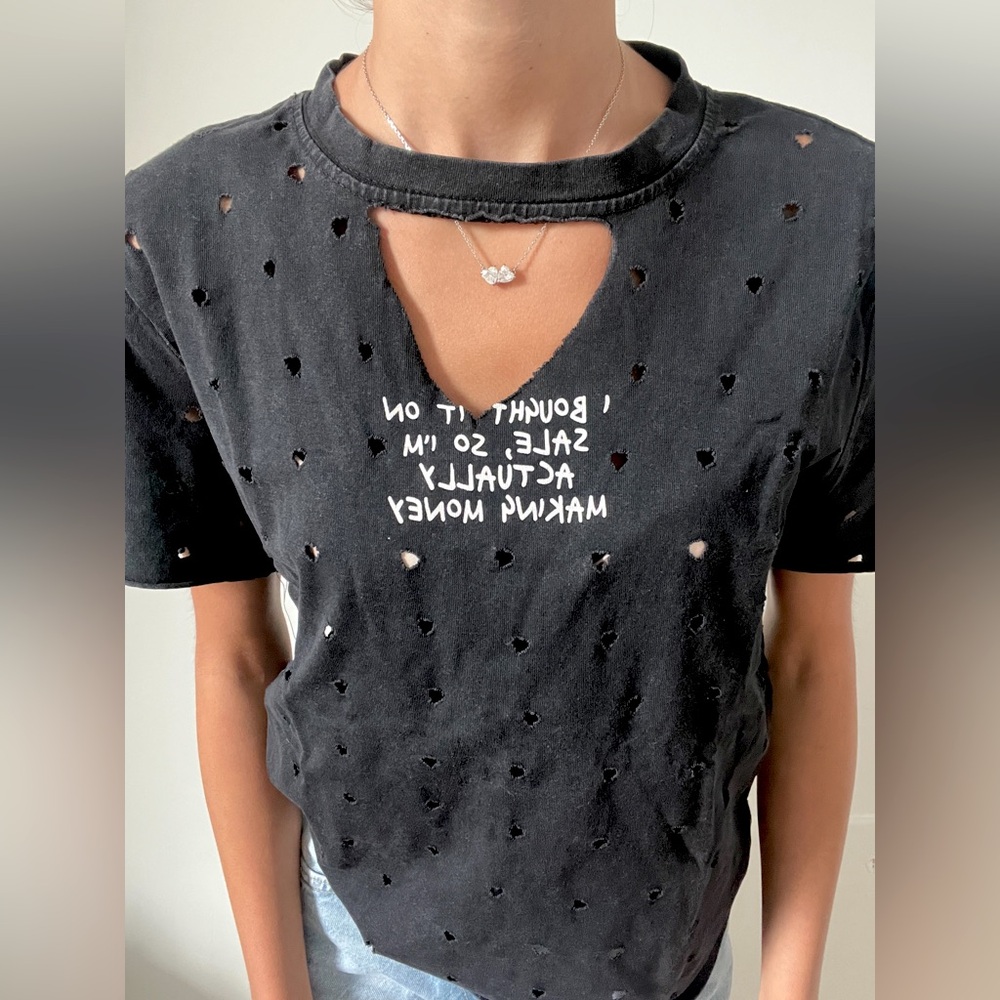 🔥Black top with cut outs